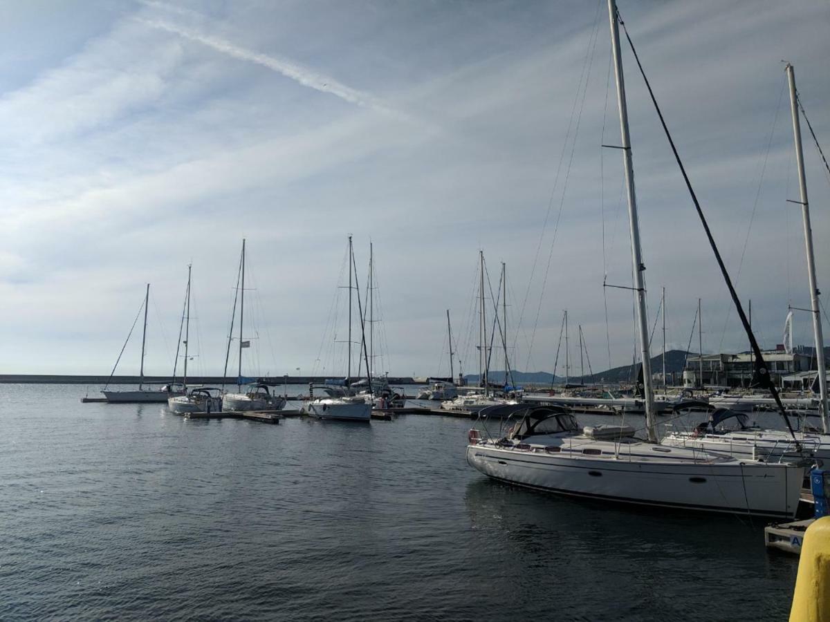 Emanuela SunnySide Lägenhet Kavala Exteriör bild